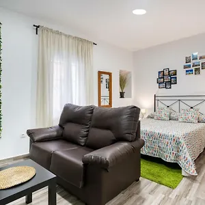  Apartment Encantador Loft Teatro Falla